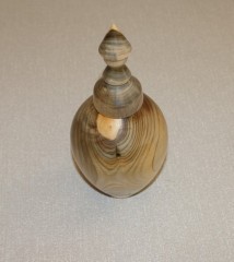 Vessel with finial by Dave Skinner